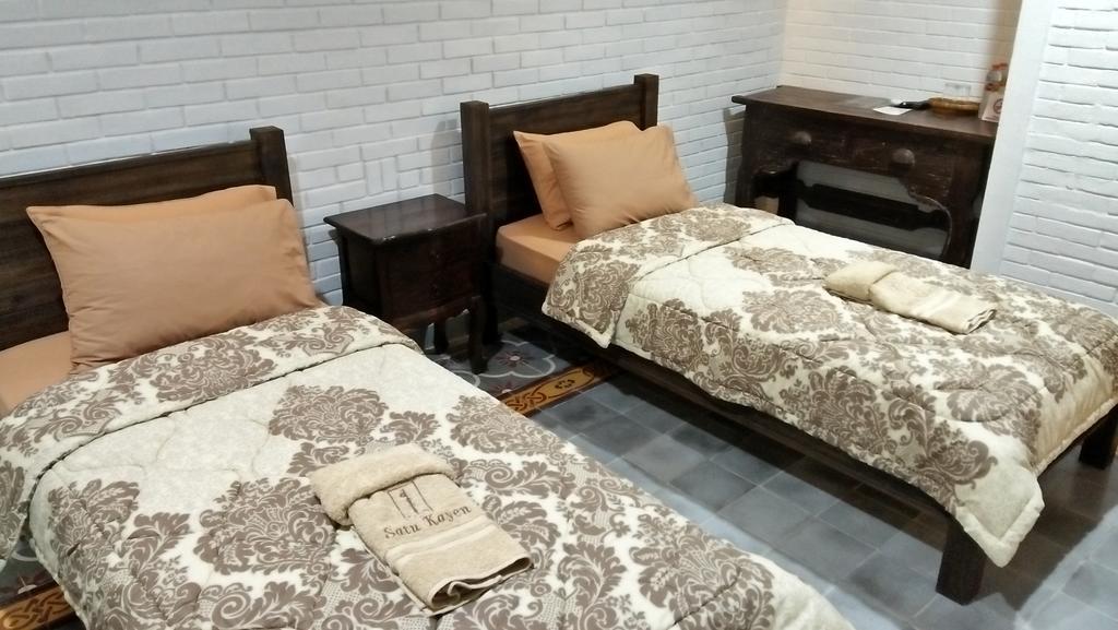 Satu Kayen Guest House Sleman  Extérieur photo
