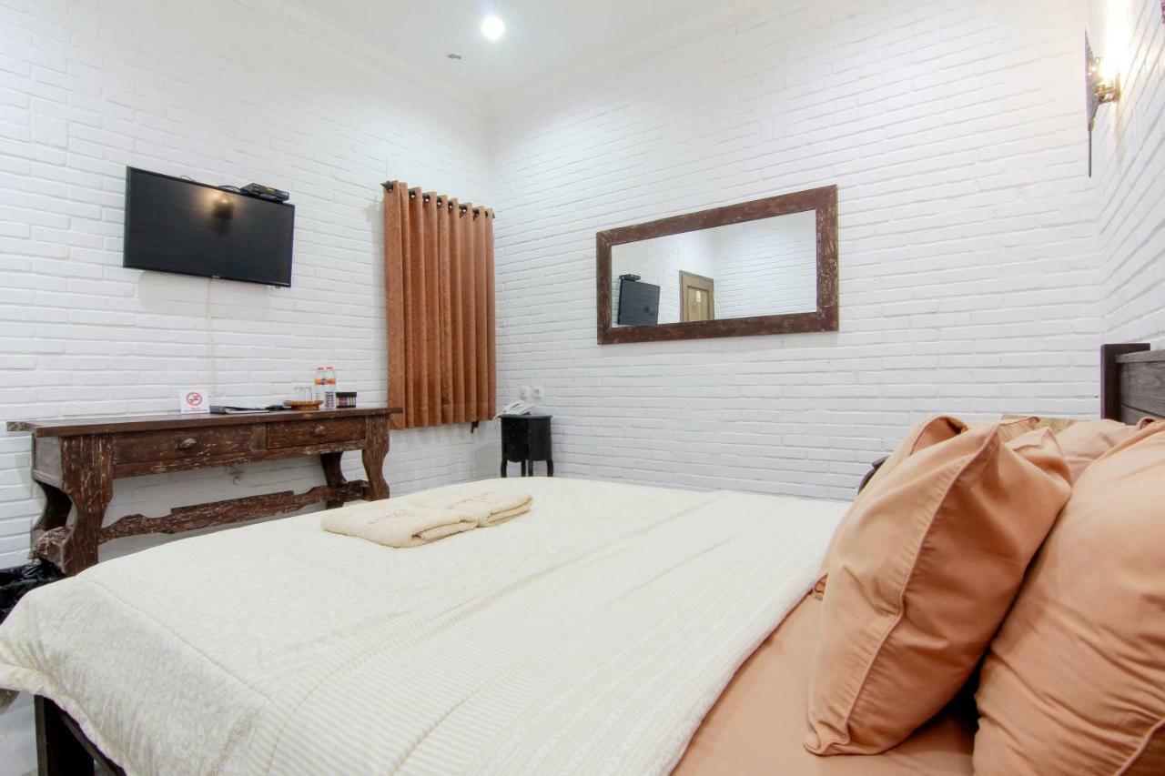 Satu Kayen Guest House Sleman  Extérieur photo