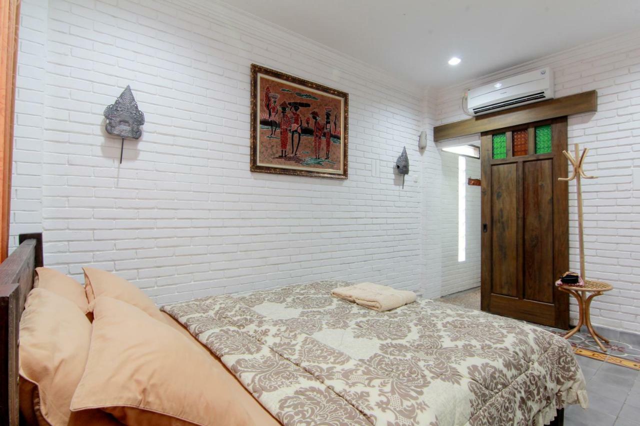 Satu Kayen Guest House Sleman  Extérieur photo