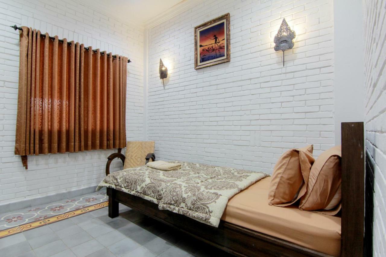 Satu Kayen Guest House Sleman  Extérieur photo