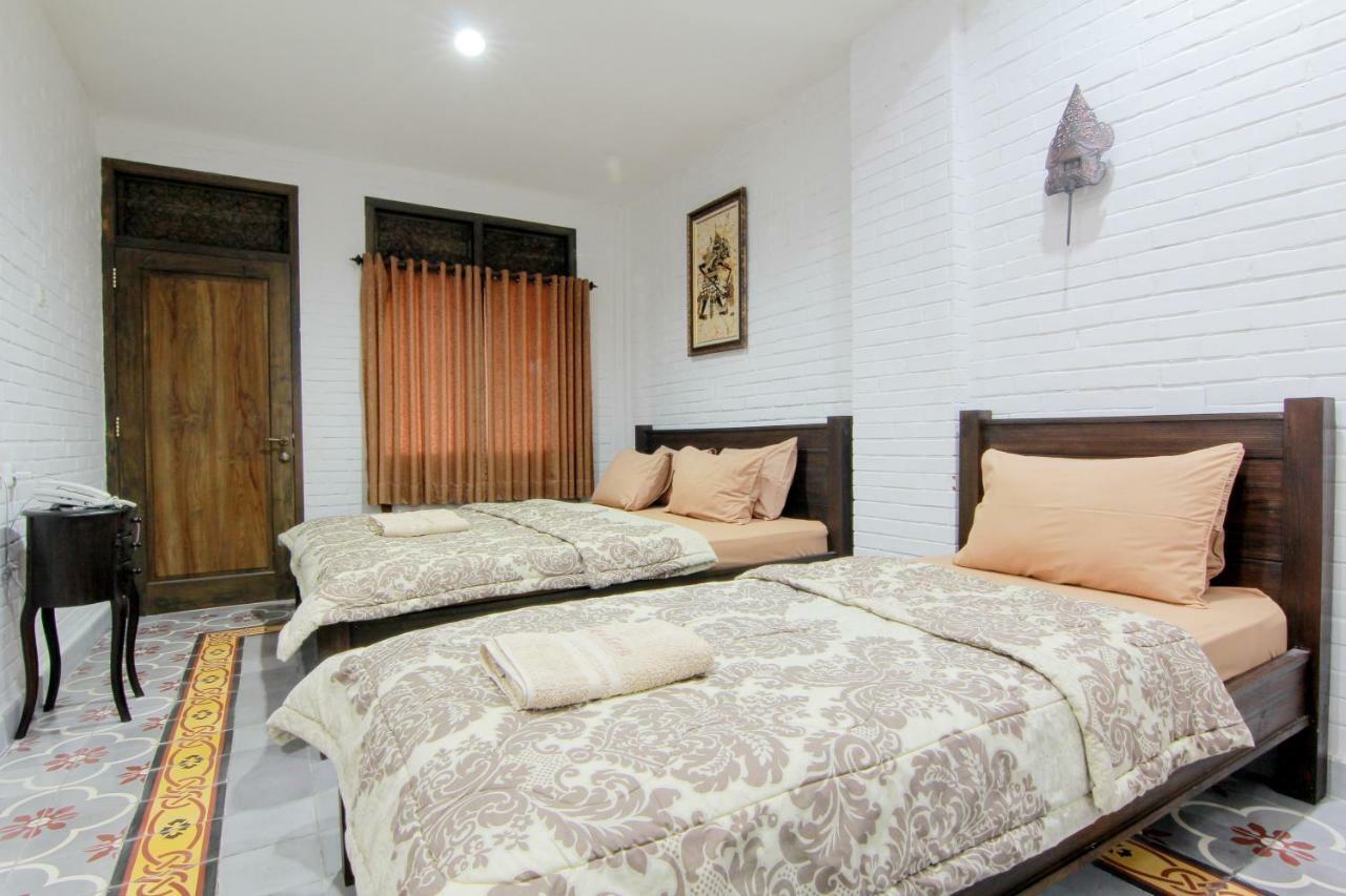 Satu Kayen Guest House Sleman  Extérieur photo