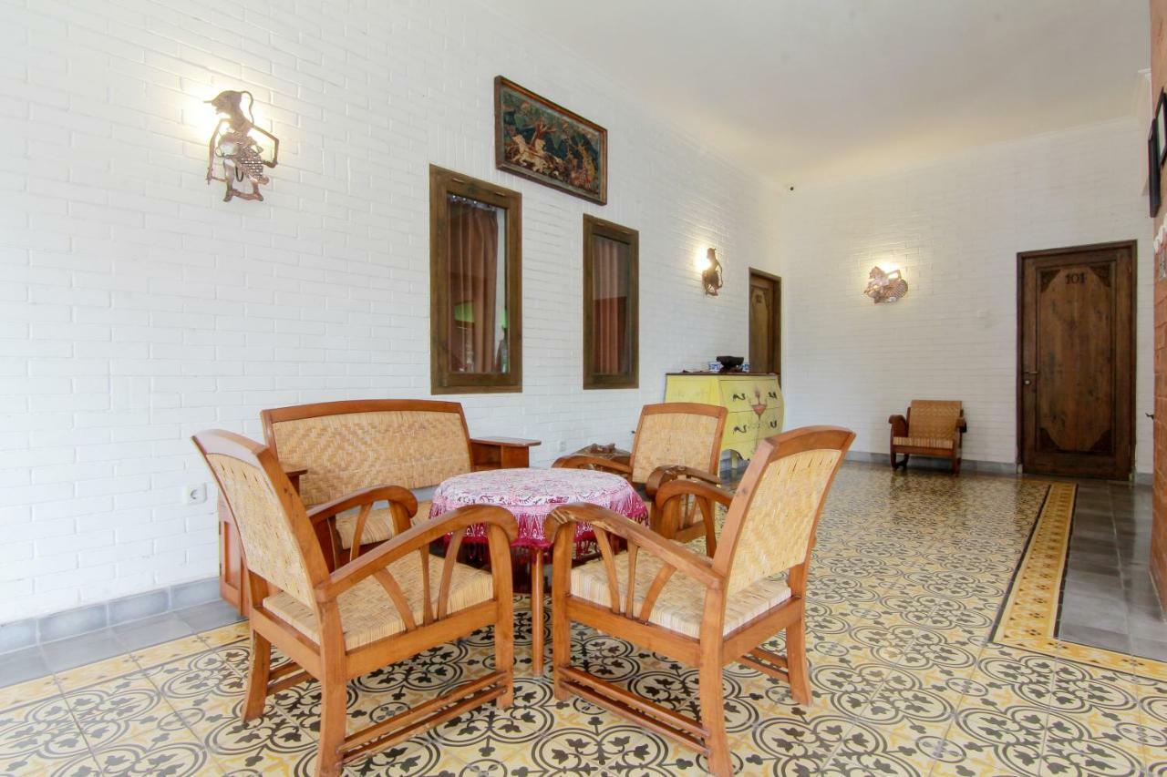 Satu Kayen Guest House Sleman  Extérieur photo